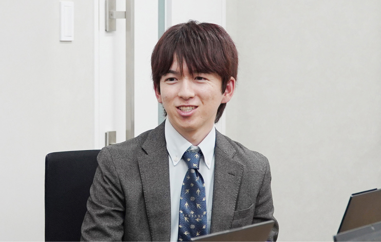 アソシエイト／弁護士 多良 翔理氏